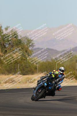 media/Nov-11-2023-SoCal Trackdays (Sat) [[efd63766ff]]/Turn 7 (2pm)/